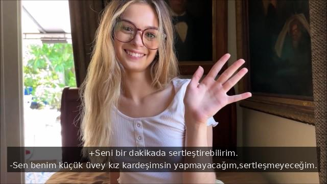 Seksi Yeni Keşfeden 18 Yaşında ki Sürtük Amcığını Siktireceği İçin Çok Heyecanlı